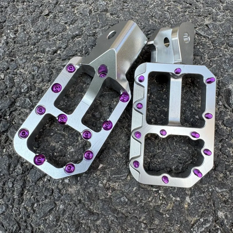 Wide Anti-Slip Foot Pegs with Blue Bolts