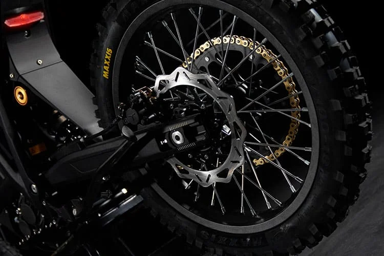 Talaria Komodo handlebar display and switchgear