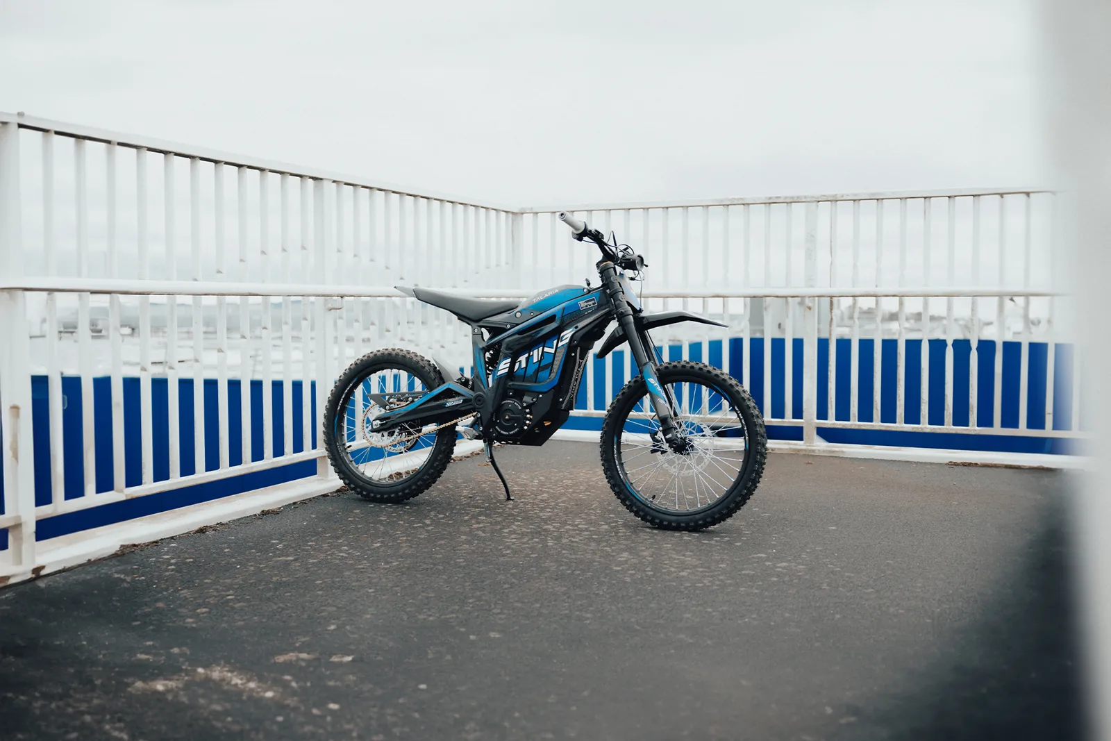 Talaria Sting R MX4, Black with Blue Stickers
